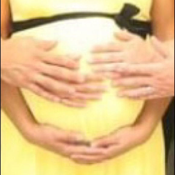 Alfred Sung, Strapless Sunflower Yellow dress. - Picture 4 of 5